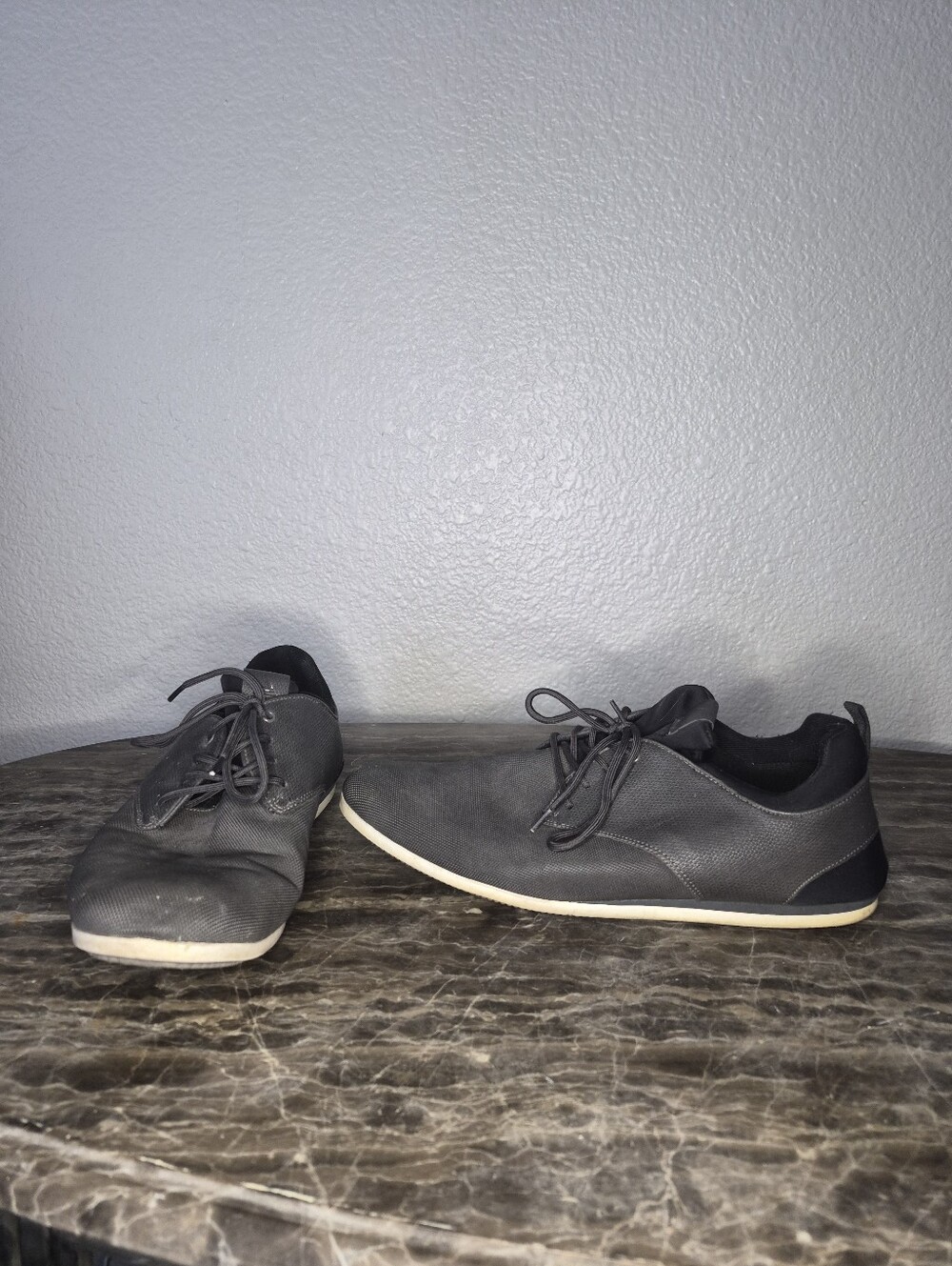 Aldo Mens Black/Grey Lace Up Sneakers Size: 11 US Ankle High